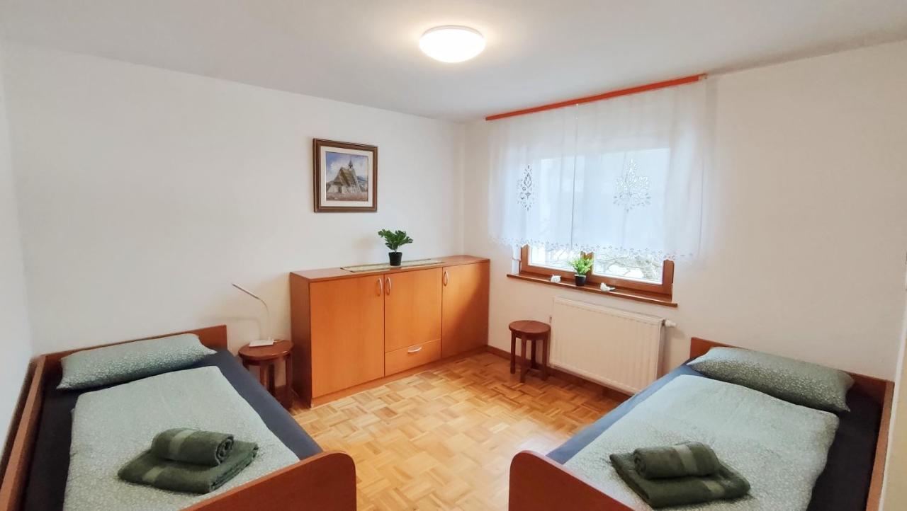 Apartmaji Dora Mojstrana Exterior foto
