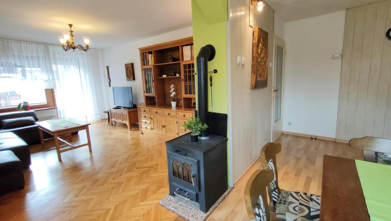 Apartmaji Dora Mojstrana Exterior foto